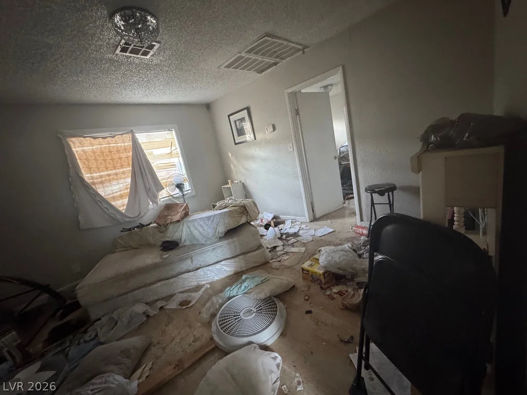 1828 Harvard, North Las Vegas, NV 89030