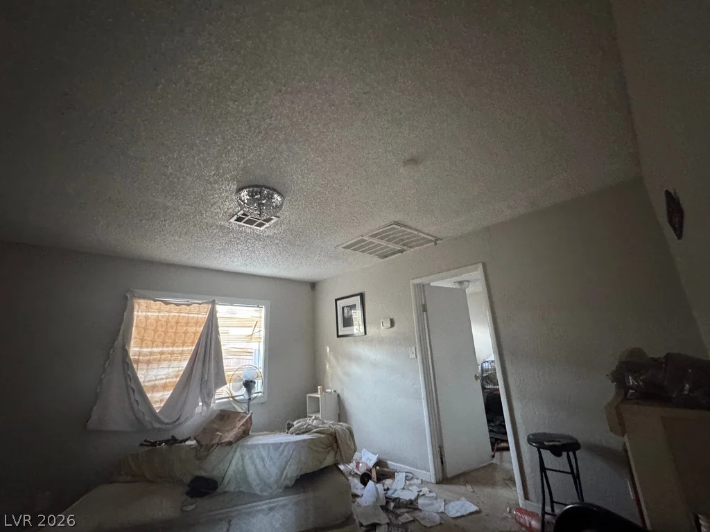 1828 Harvard, North Las Vegas, NV 89030