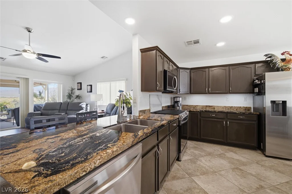 5100 Graystone, Pahrump, NV 89061