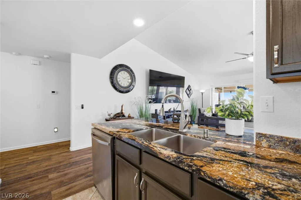 5100 Graystone, Pahrump, NV 89061