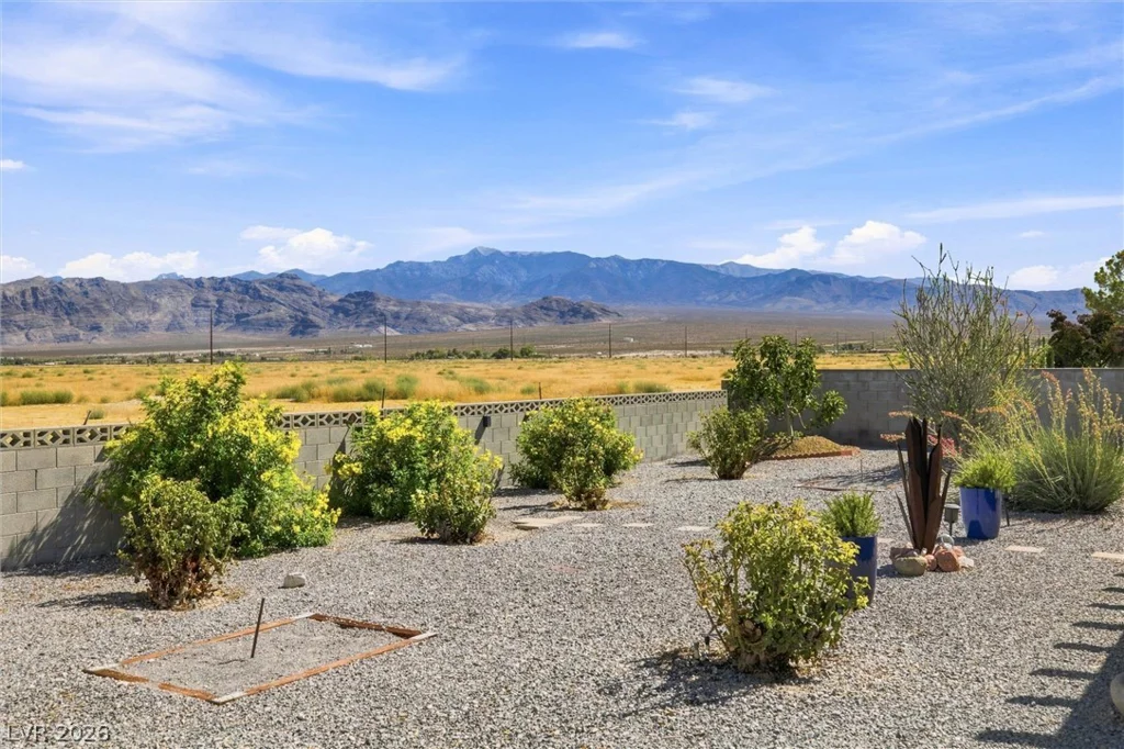 5100 Graystone, Pahrump, NV 89061