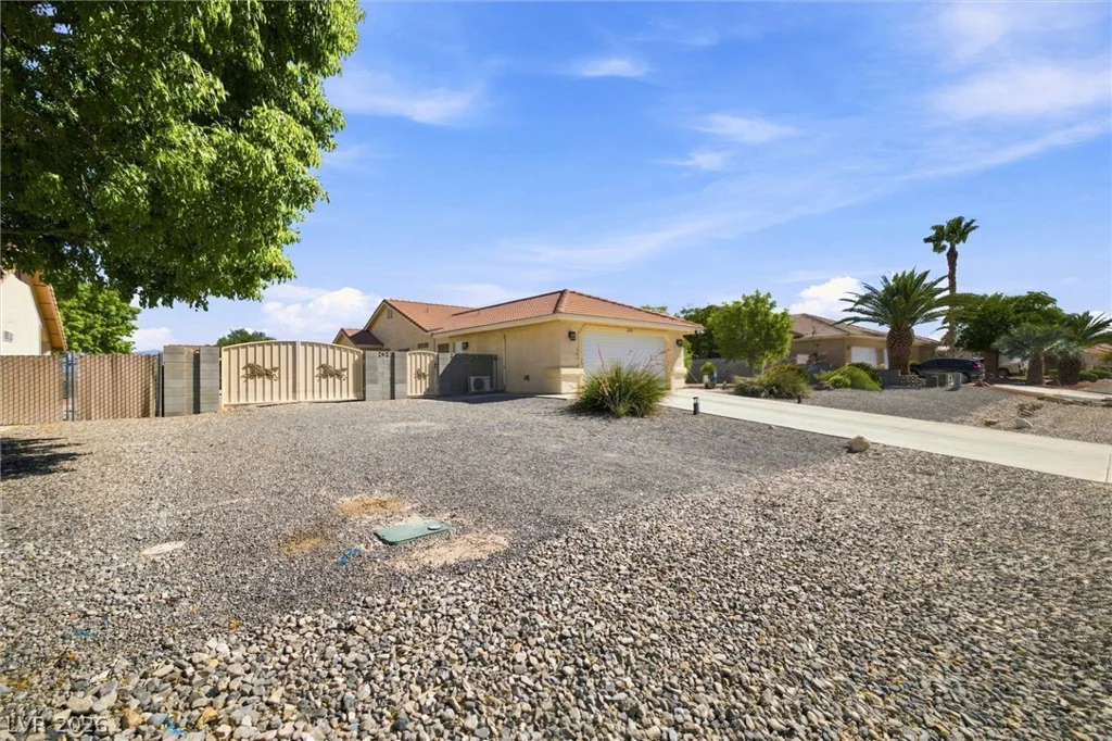 5100 Graystone, Pahrump, NV 89061