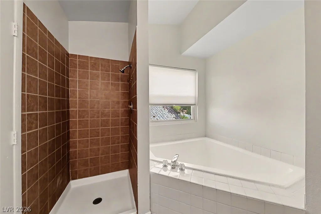 845 Arrowhead, Henderson, NV 89002