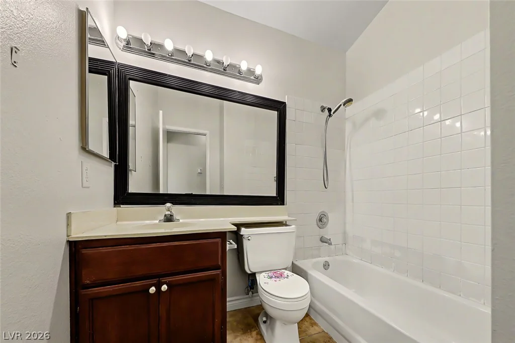 845 Arrowhead, Henderson, NV 89002
