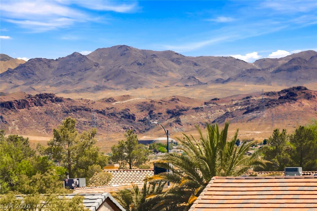 845 Arrowhead, Henderson, NV 89002