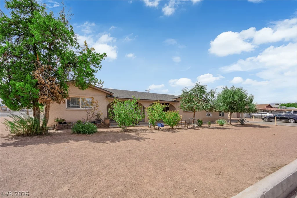 2401 Ellis, North Las Vegas, NV 89030