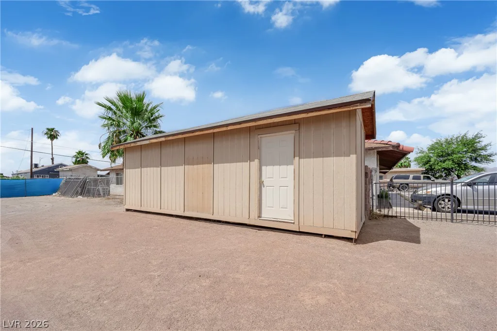2401 Ellis, North Las Vegas, NV 89030