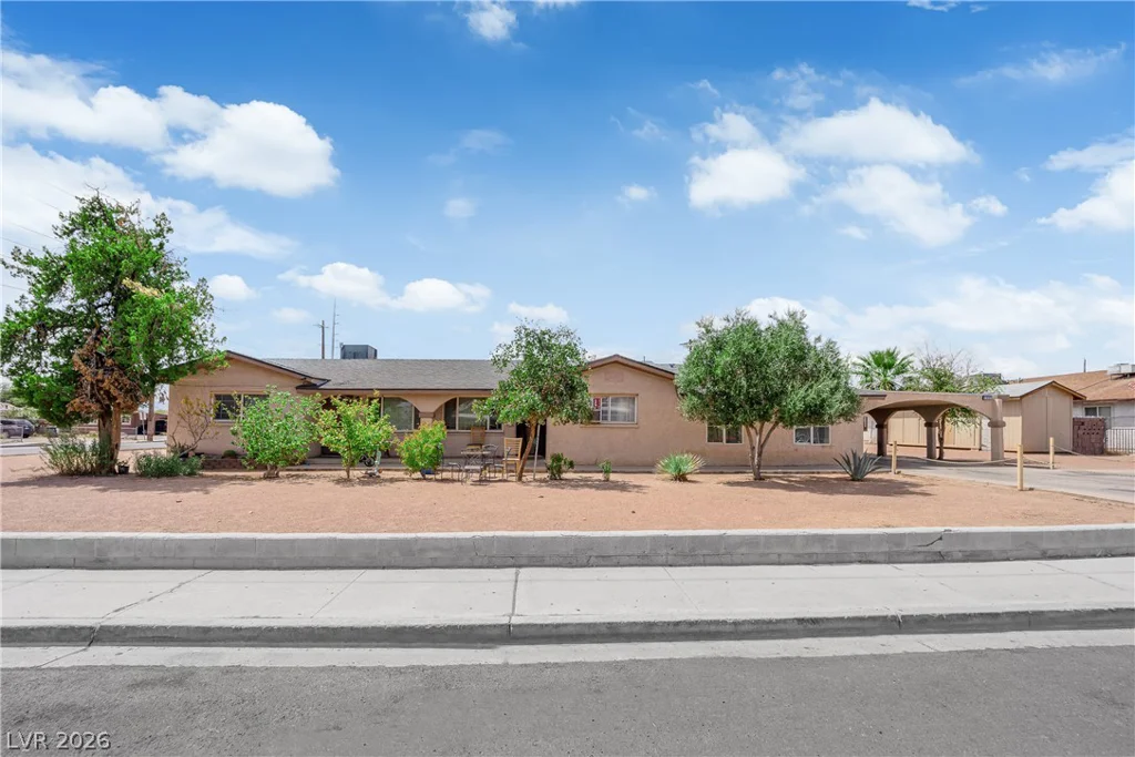 2401 Ellis, North Las Vegas, NV 89030