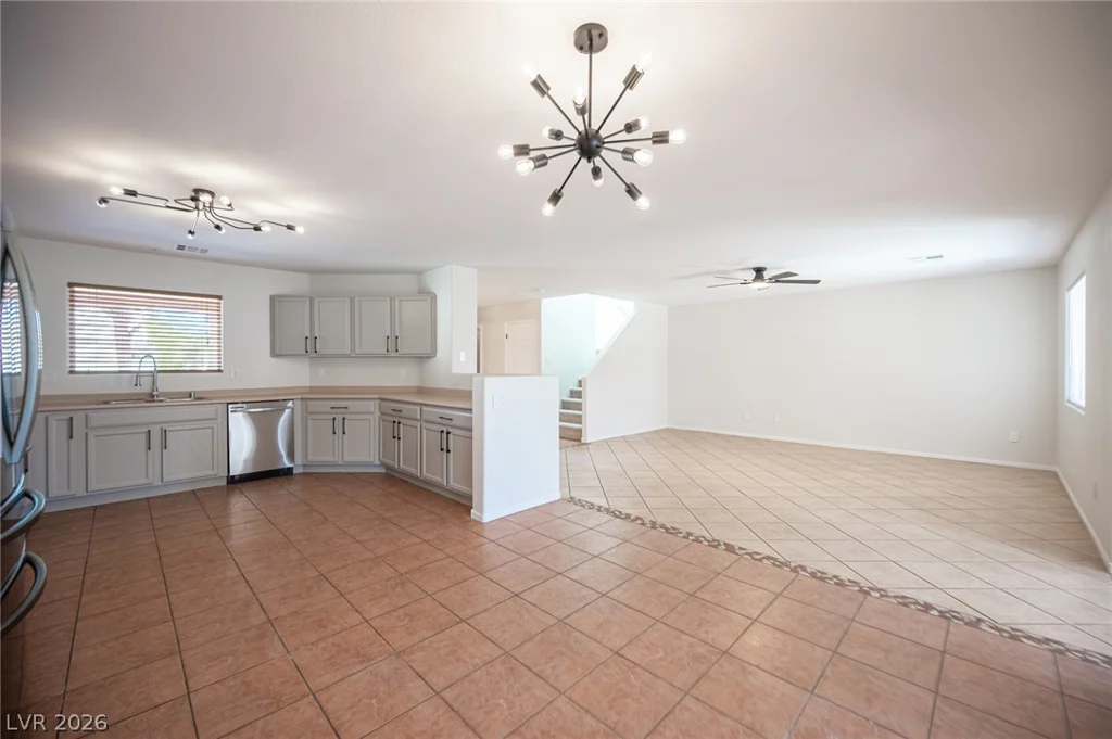 6133 Crystal Talon, Las Vegas, NV 89130