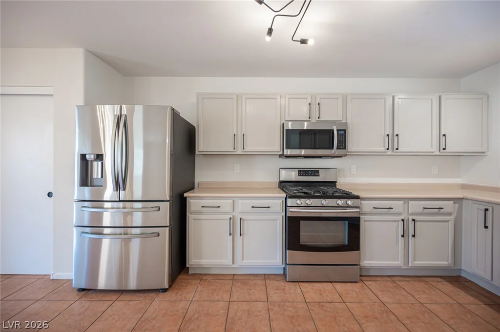 6133 Crystal Talon, Las Vegas, NV 89130