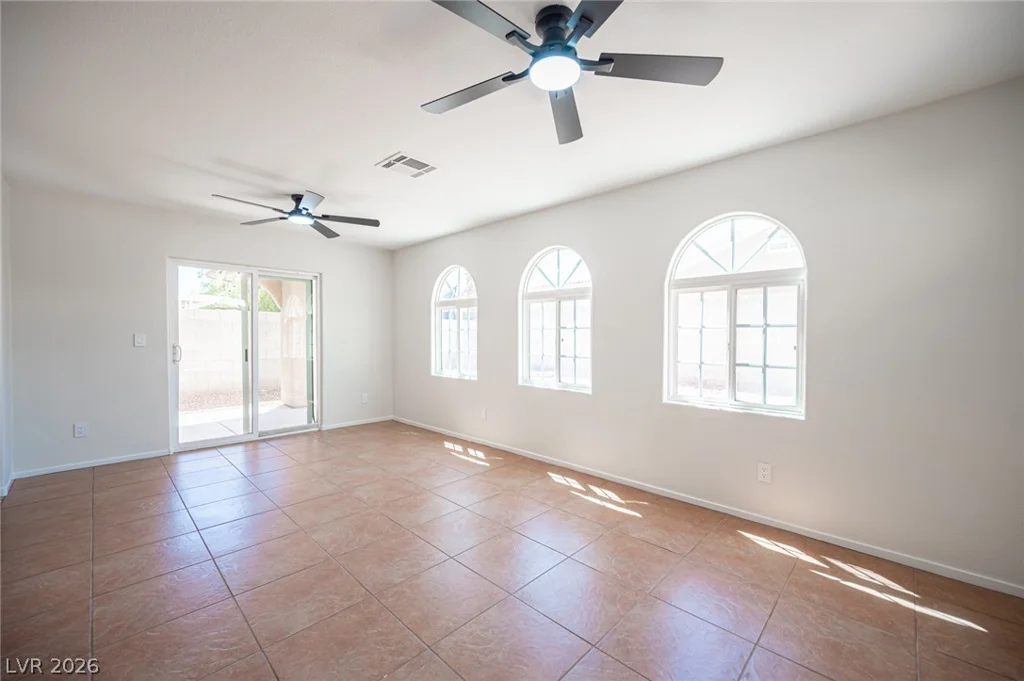 6133 Crystal Talon, Las Vegas, NV 89130