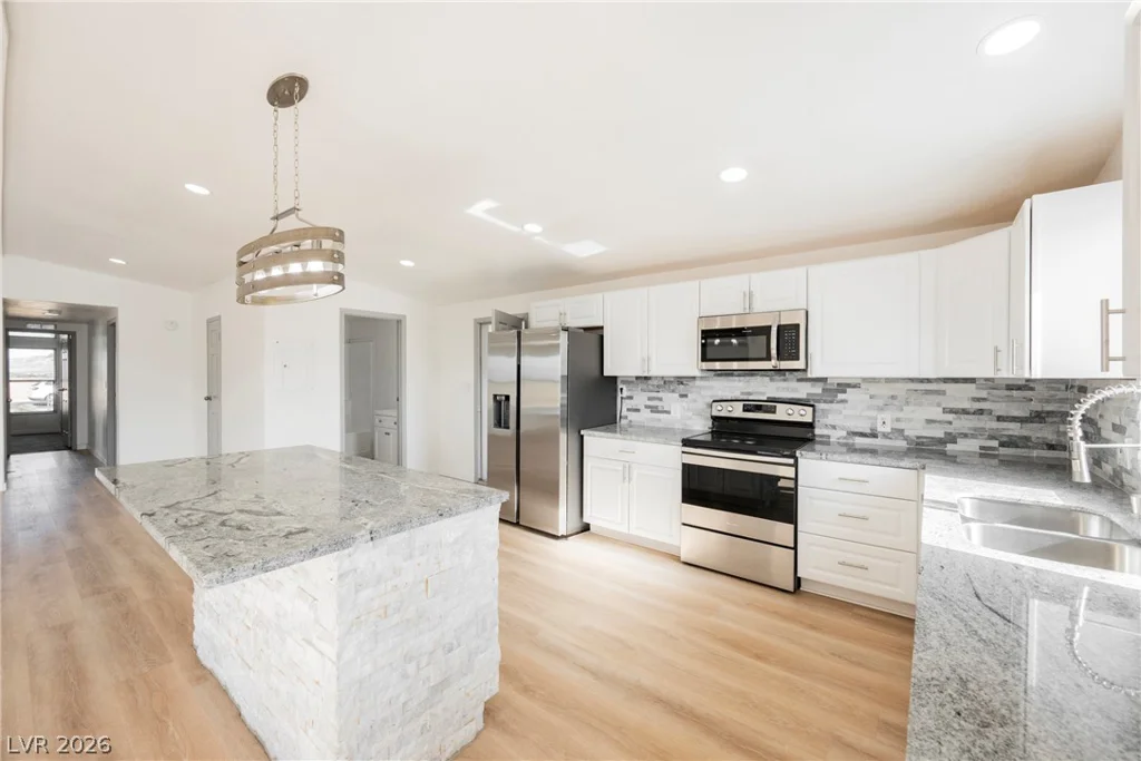 30 Sloan, Pahrump, NV 89060