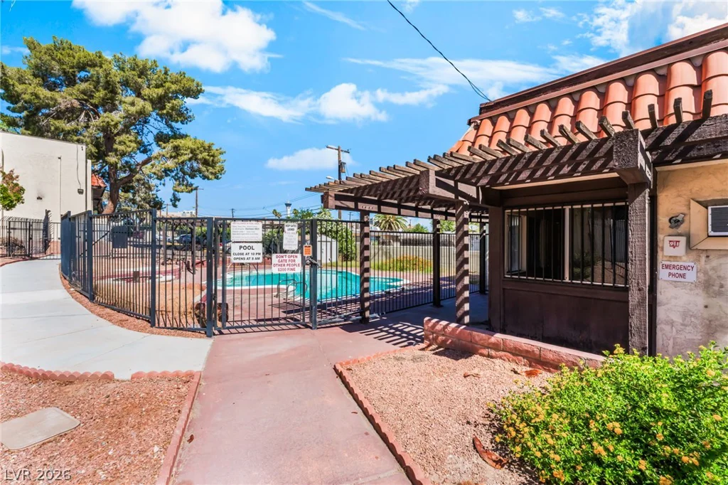 1405 Vegas Valley, Las Vegas, NV 89169