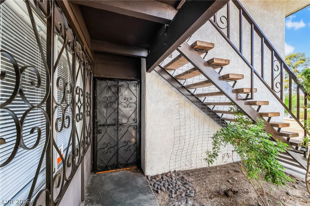 1405 Vegas Valley, Las Vegas, NV 89169