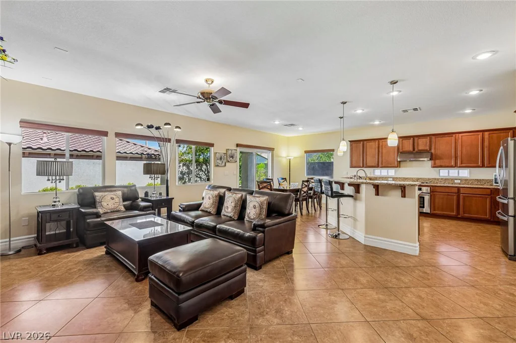 1068 Oak Fair, Las Vegas, NV 89138