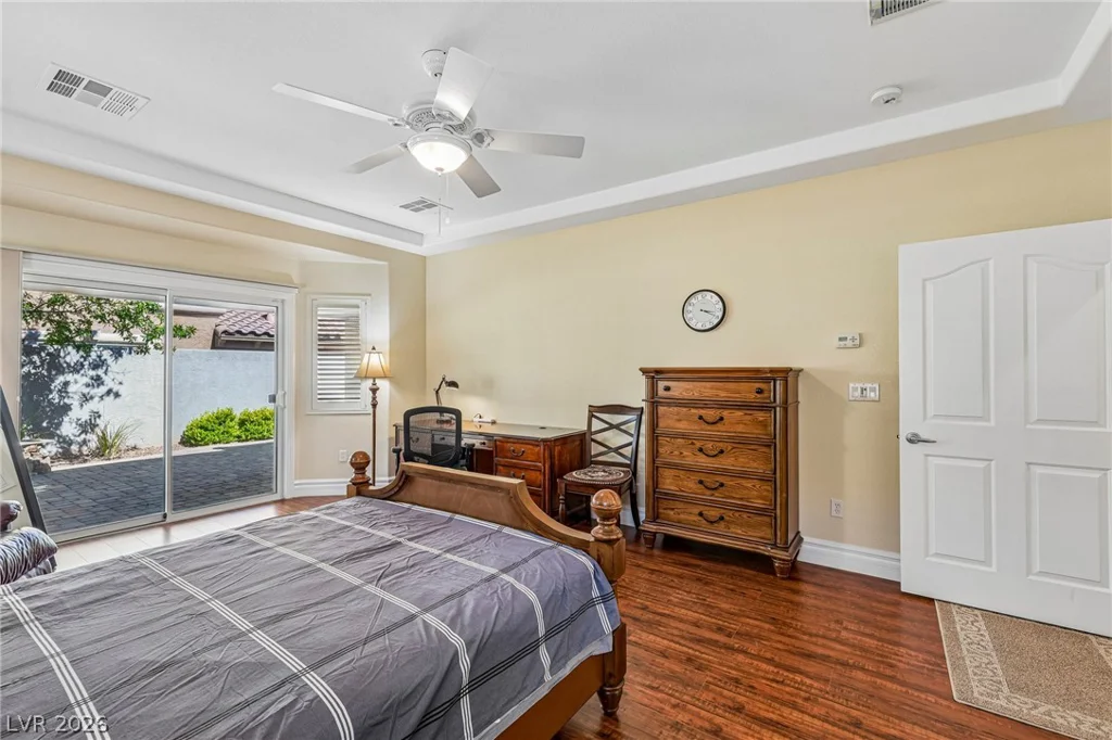1068 Oak Fair, Las Vegas, NV 89138