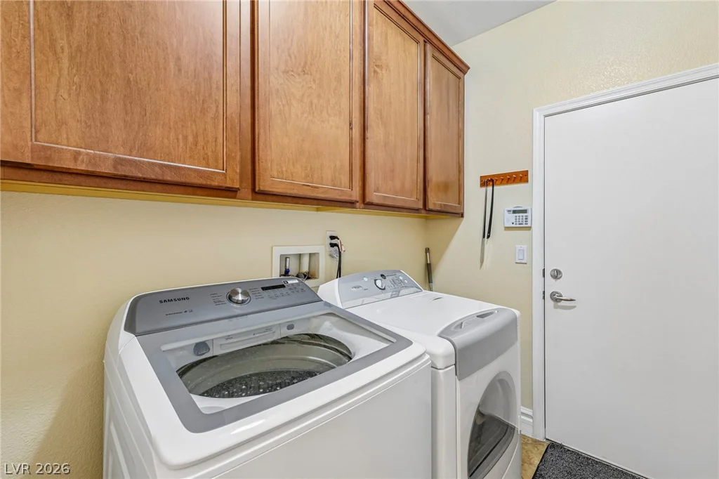 1068 Oak Fair, Las Vegas, NV 89138