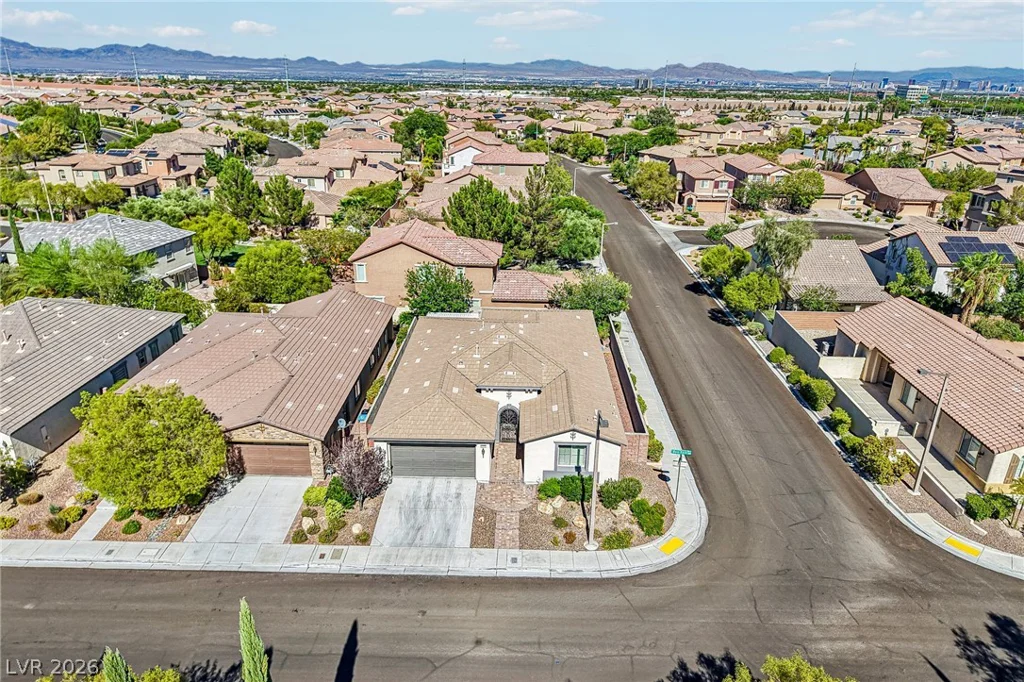 1068 Oak Fair, Las Vegas, NV 89138