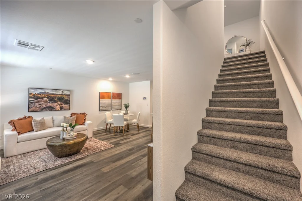 990 Desert Spruce, Las Vegas, NV 89107