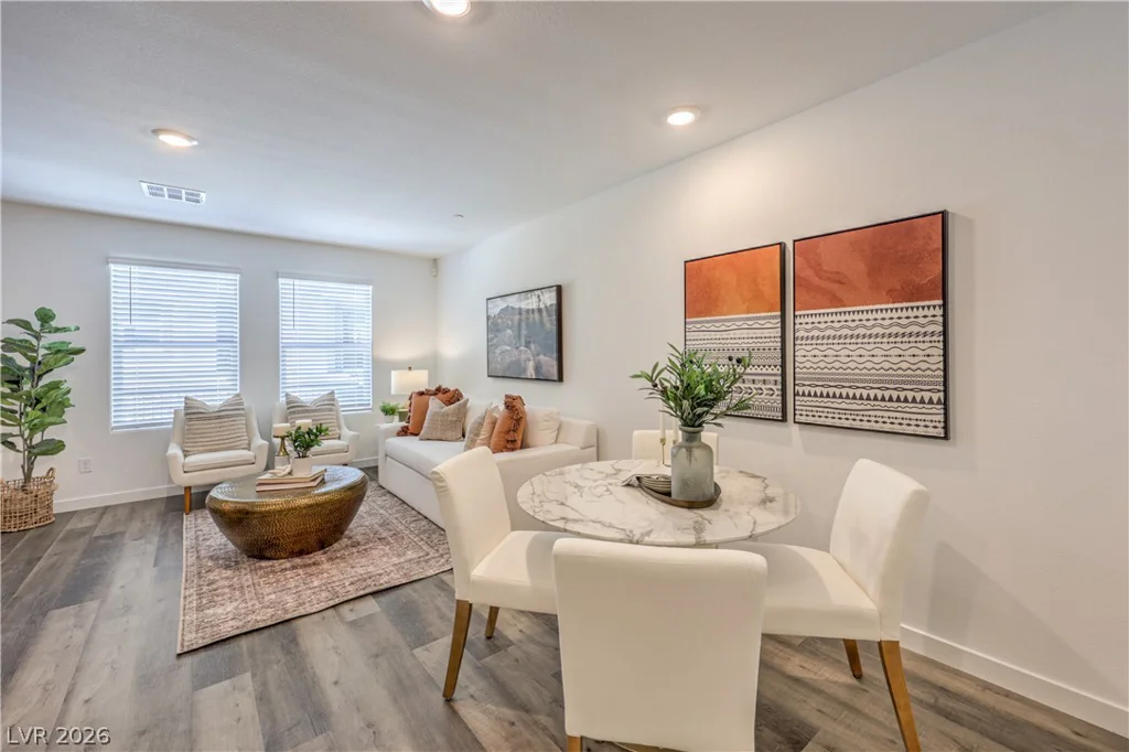 990 Desert Spruce, Las Vegas, NV 89107