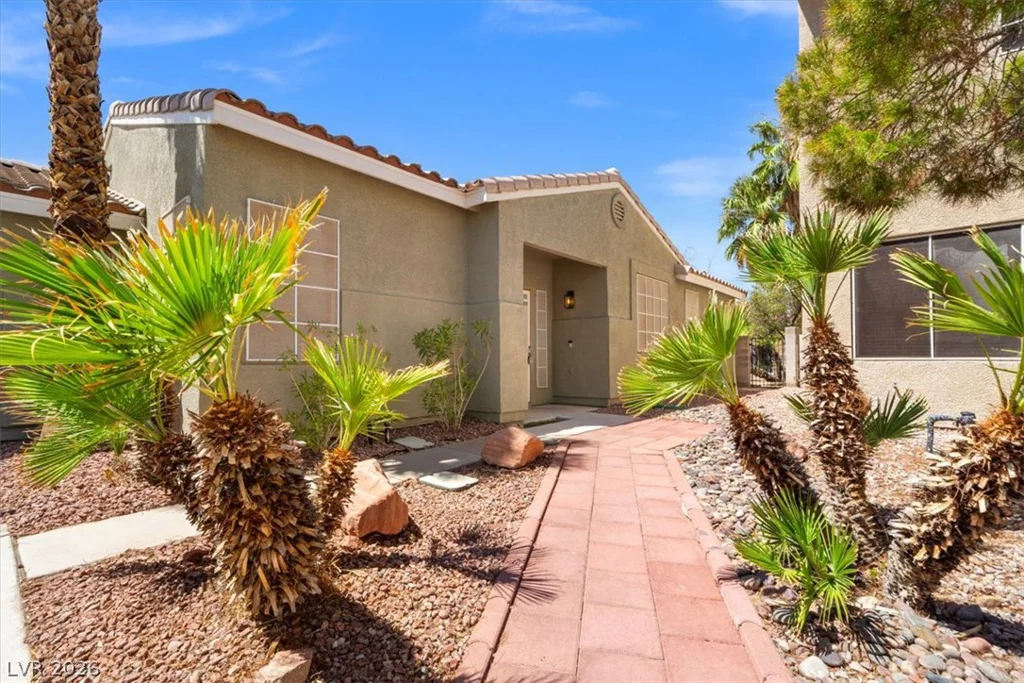 1028 Country Skies, Las Vegas, NV 89123
