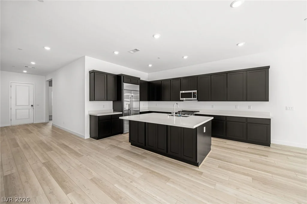 10405 Diana Summit, Las Vegas, NV 89143