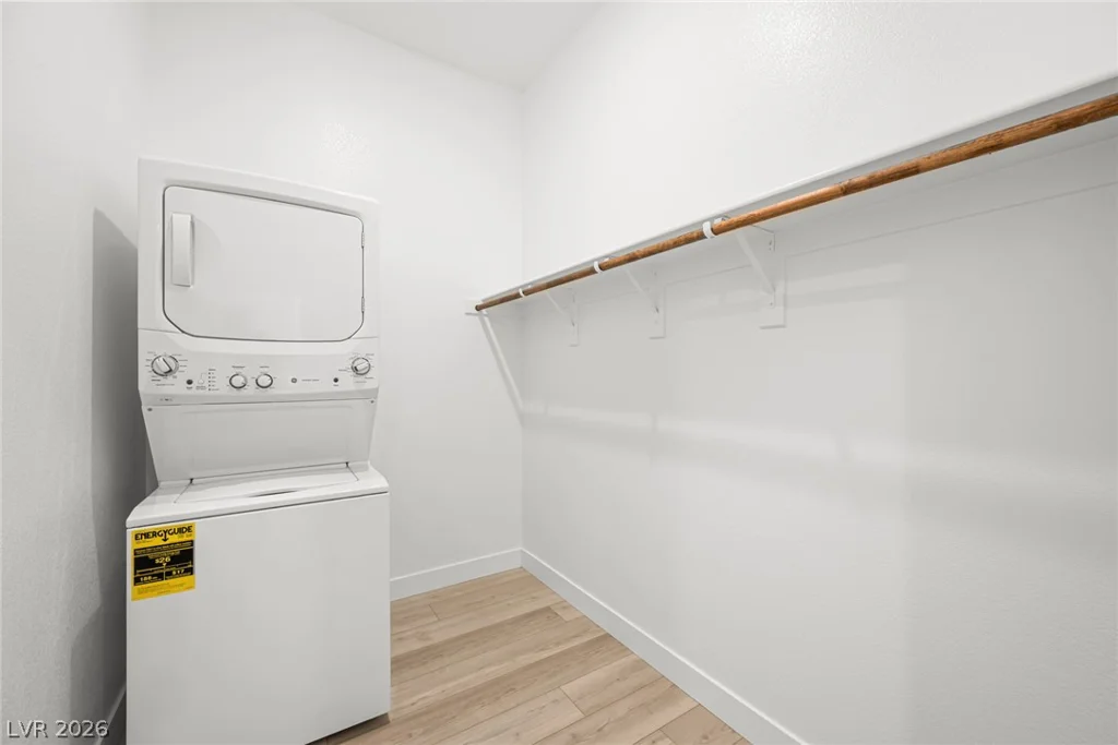 10405 Diana Summit, Las Vegas, NV 89143