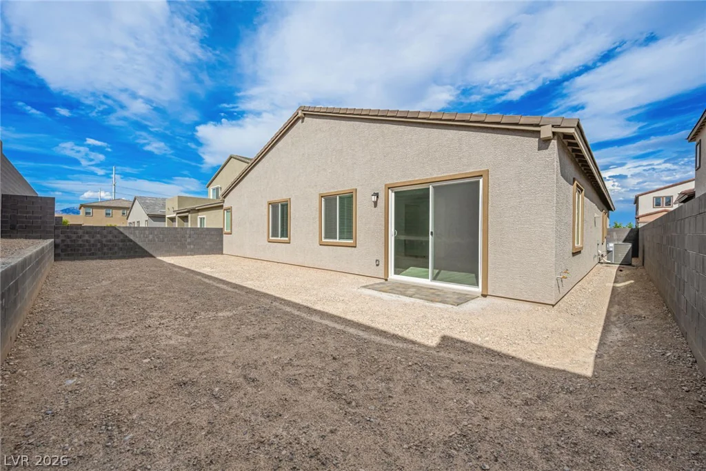 10405 Diana Summit, Las Vegas, NV 89143