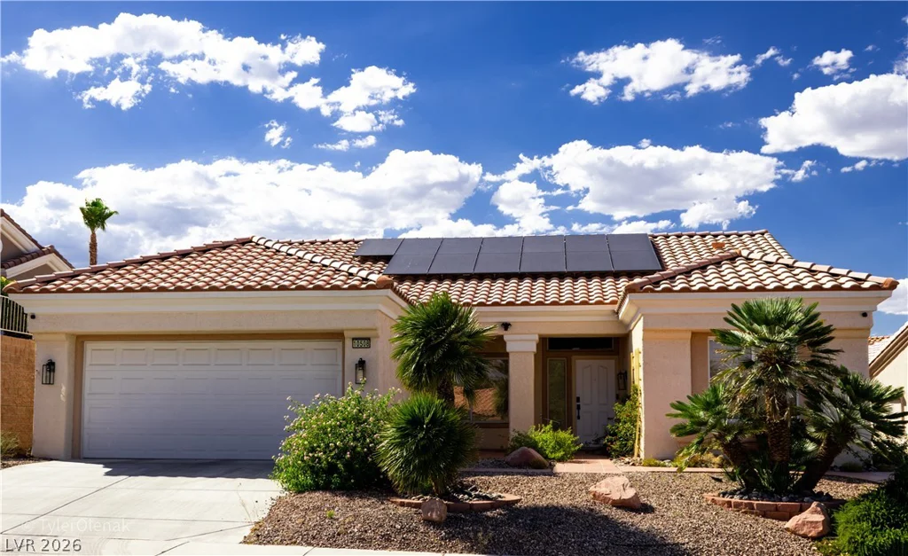 10508 Mission Lakes, Las Vegas, NV 89134