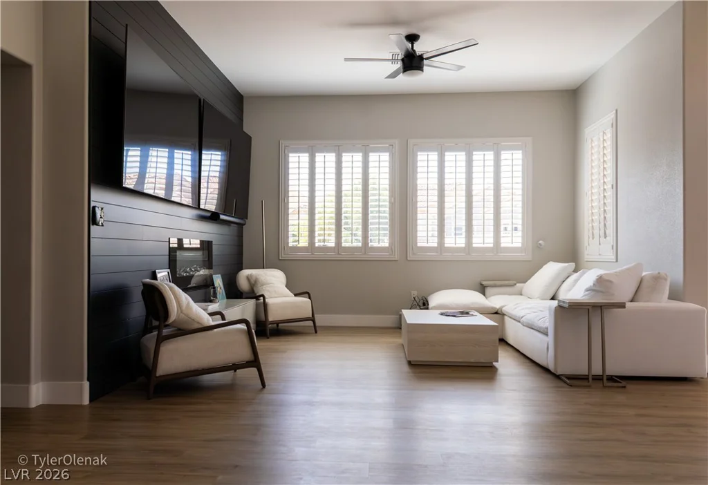 10508 Mission Lakes, Las Vegas, NV 89134