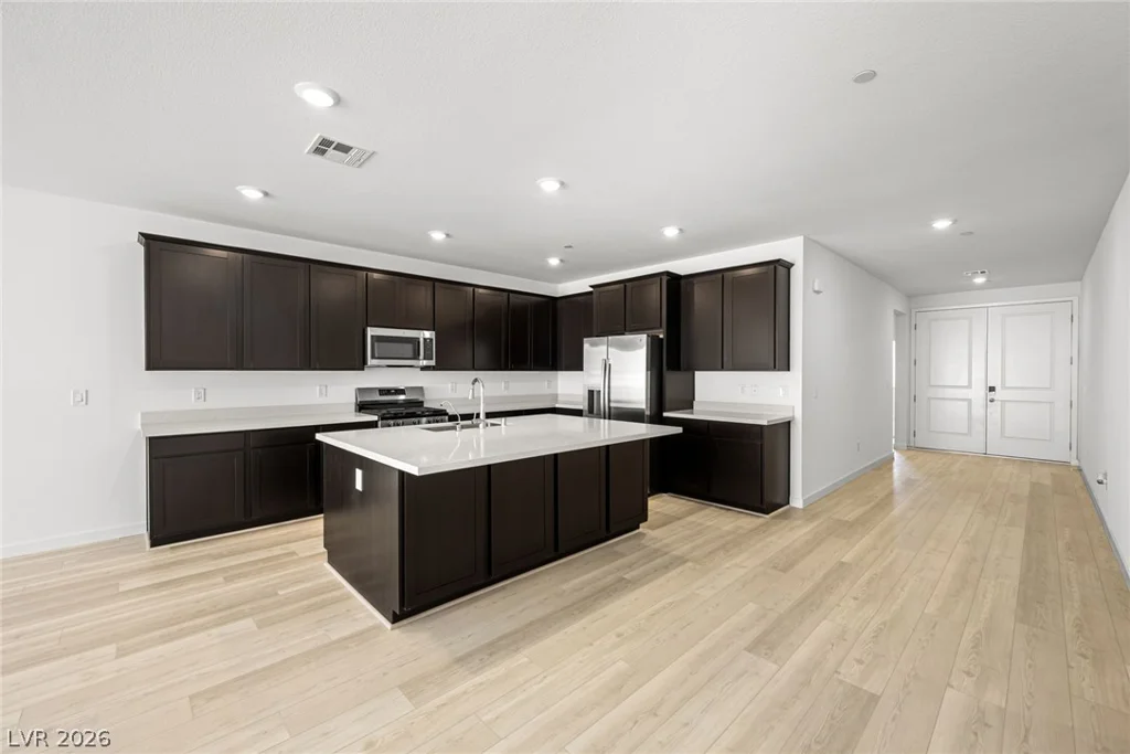 10916 Lewis Pointe, Las Vegas, NV 89166