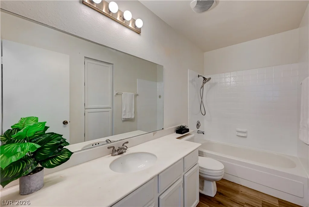 6732 Accent, Las Vegas, NV 89108