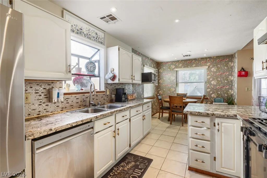 5655 Katie, Las Vegas, NV 89103