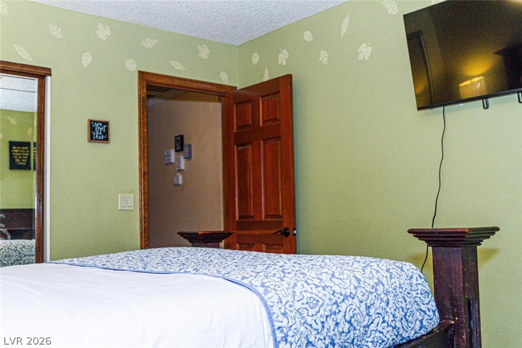 5655 Katie, Las Vegas, NV 89103