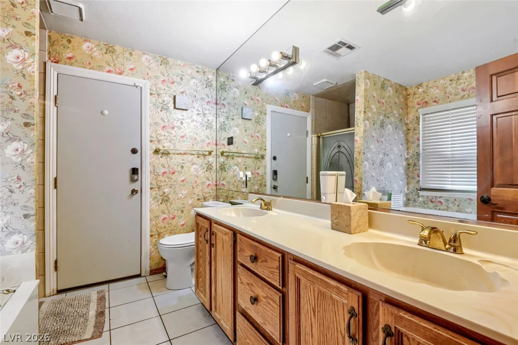 5655 Katie, Las Vegas, NV 89103