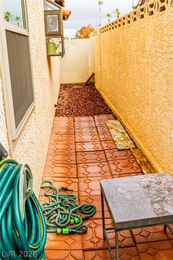 5655 Katie, Las Vegas, NV 89103