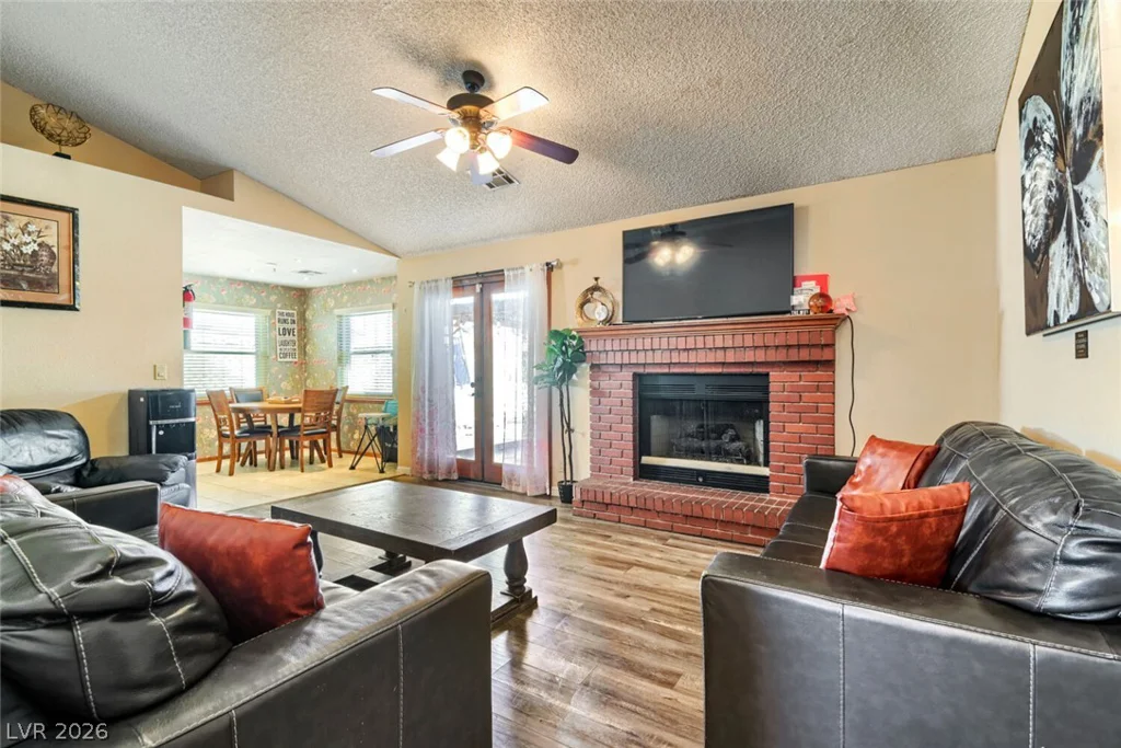 5655 Katie, Las Vegas, NV 89103