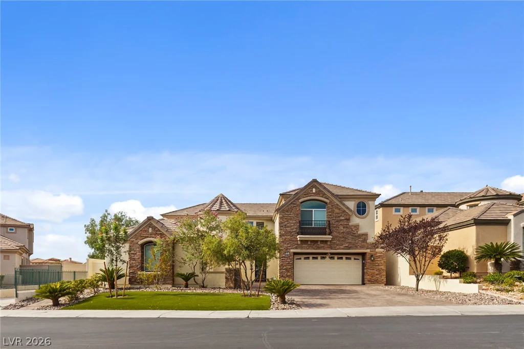 9305 Queen Charlotte, Las Vegas, NV 89145