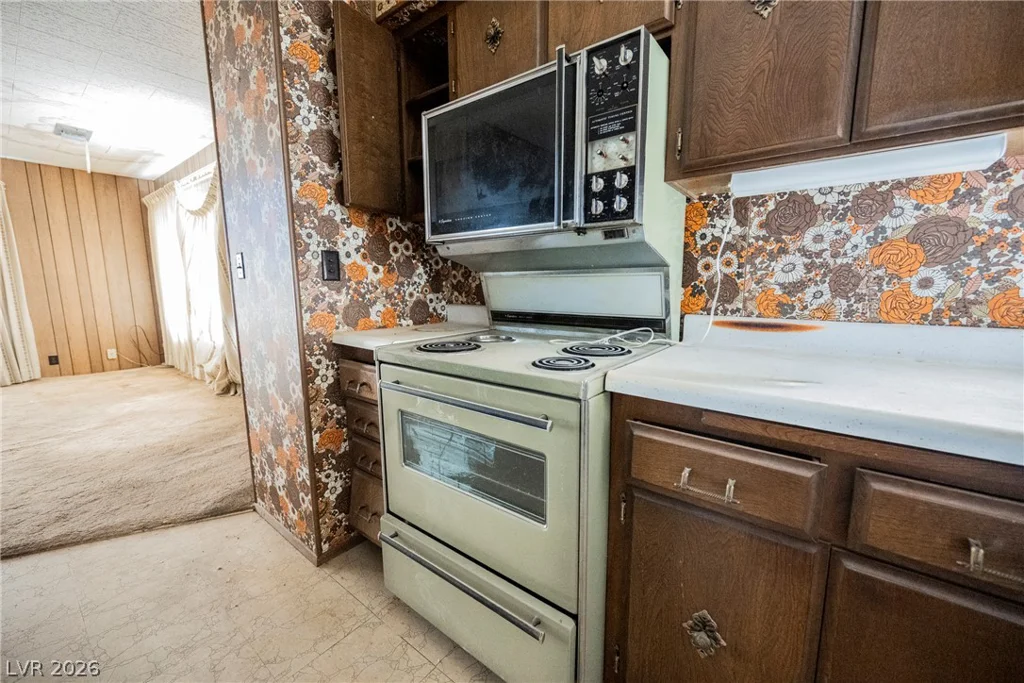 1012 Cadiz, Henderson, NV 89015