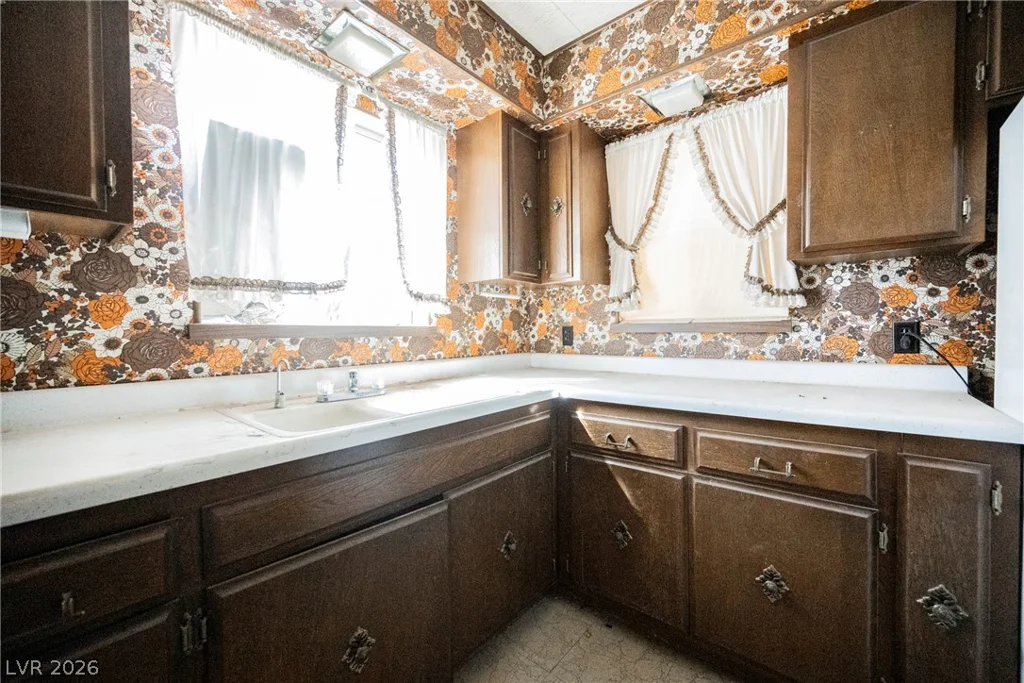 1012 Cadiz, Henderson, NV 89015