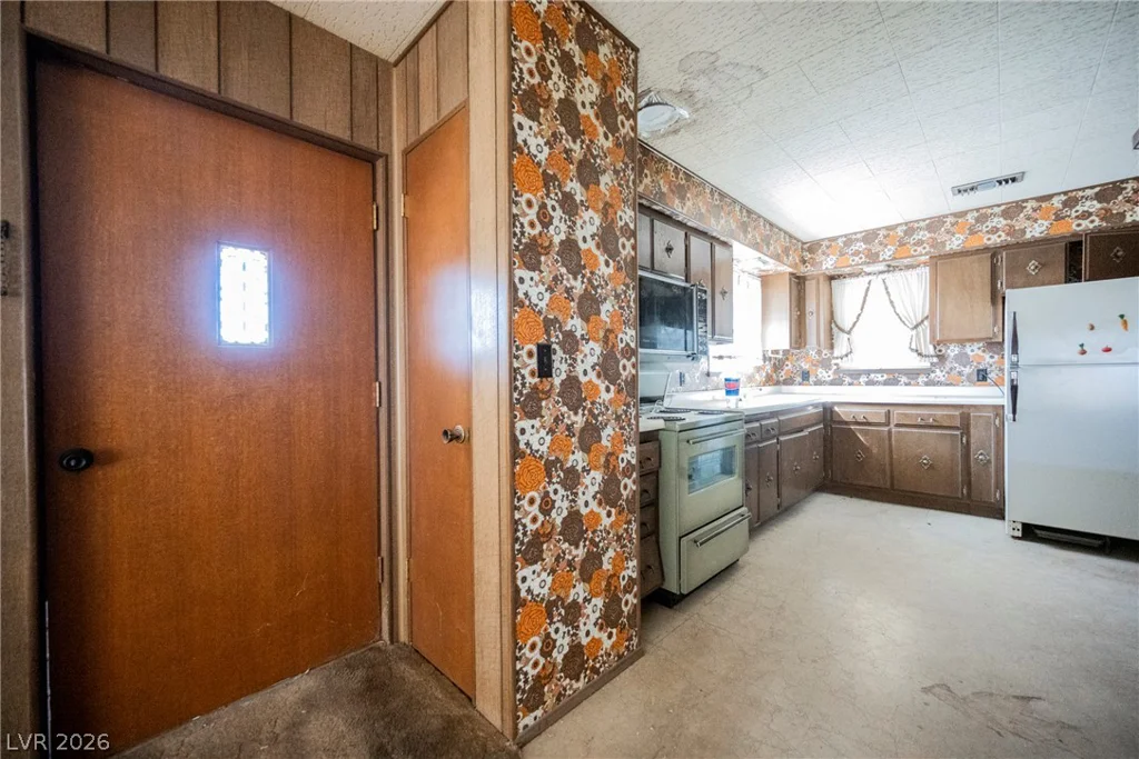 1012 Cadiz, Henderson, NV 89015