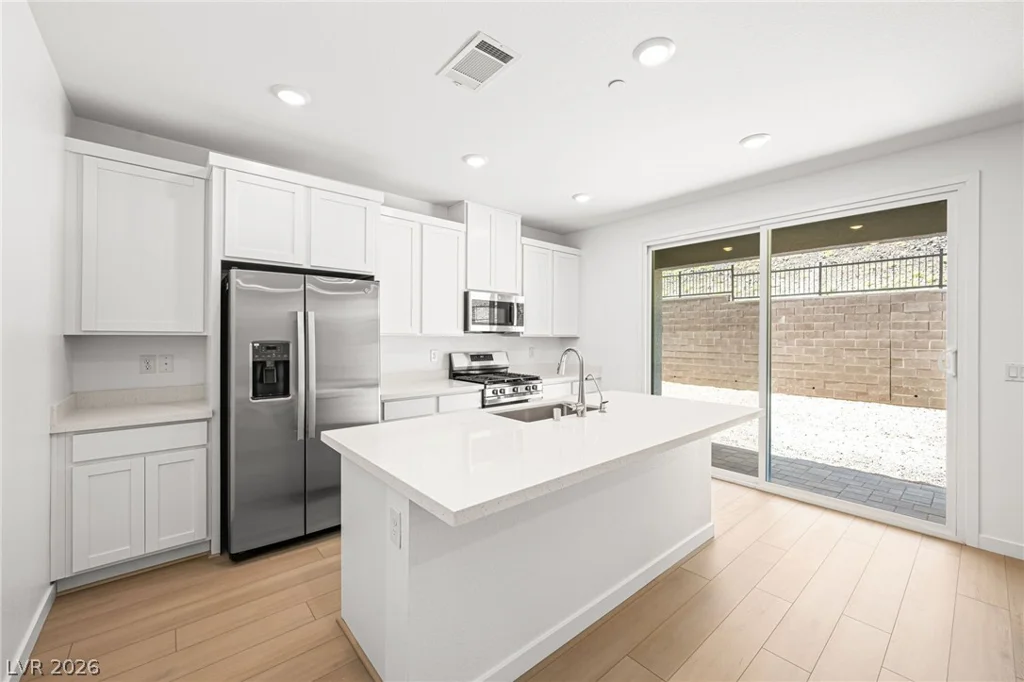 1505 Capri Cascades, Henderson, NV 89011