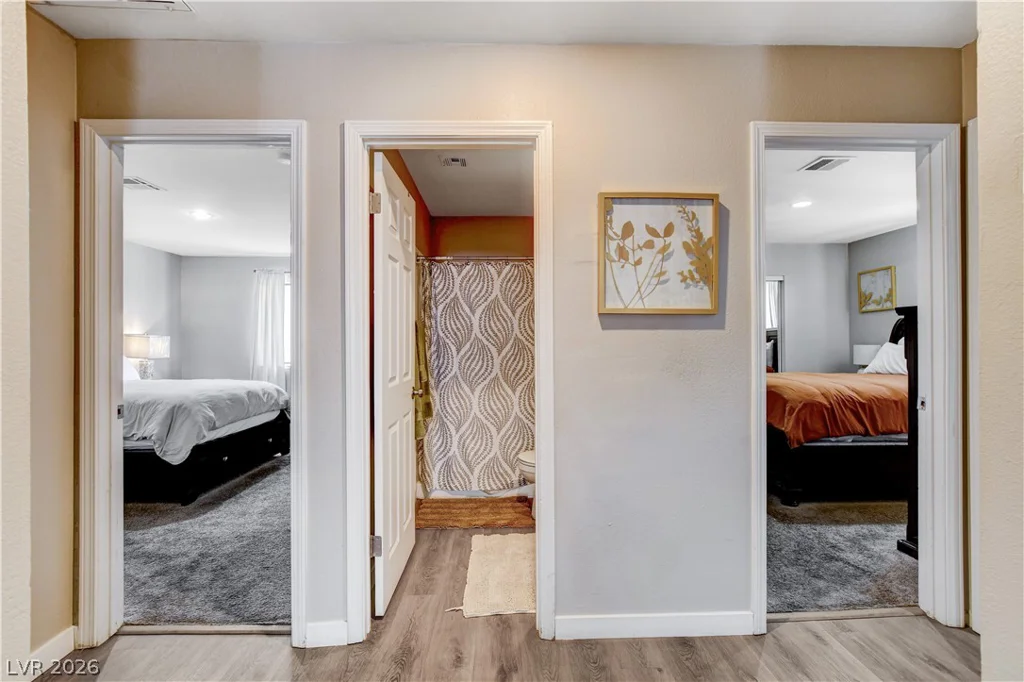 5576 Rochelle, Las Vegas, NV 89103