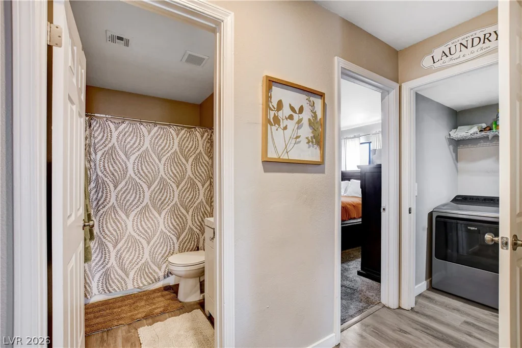 5576 Rochelle, Las Vegas, NV 89103