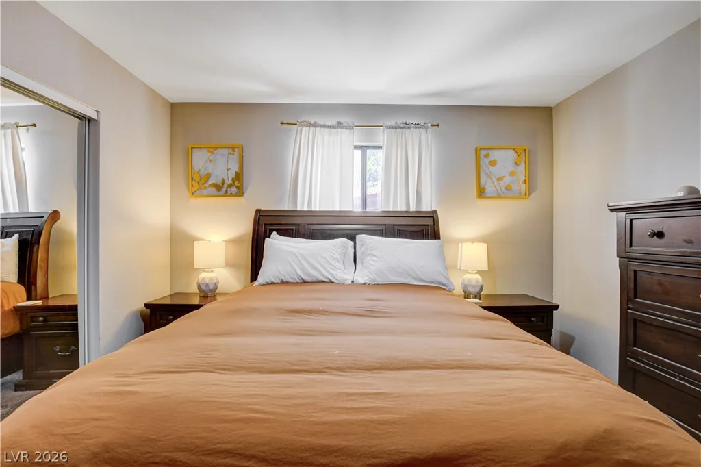 5576 Rochelle, Las Vegas, NV 89103