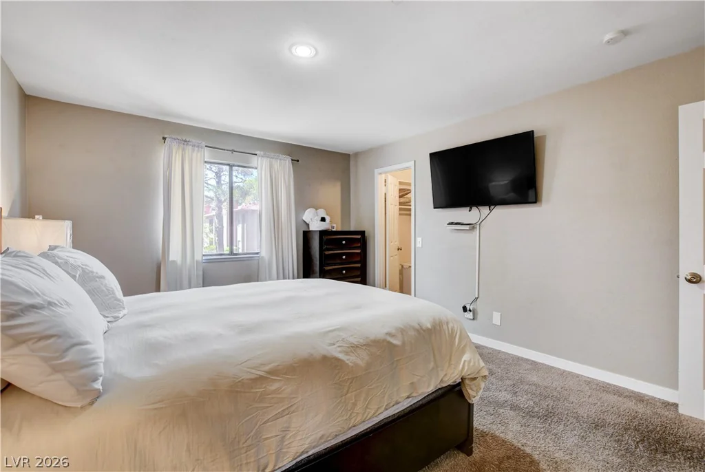 5576 Rochelle, Las Vegas, NV 89103