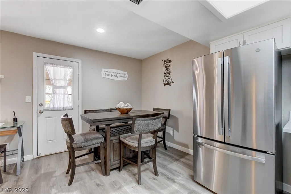 5576 Rochelle, Las Vegas, NV 89103