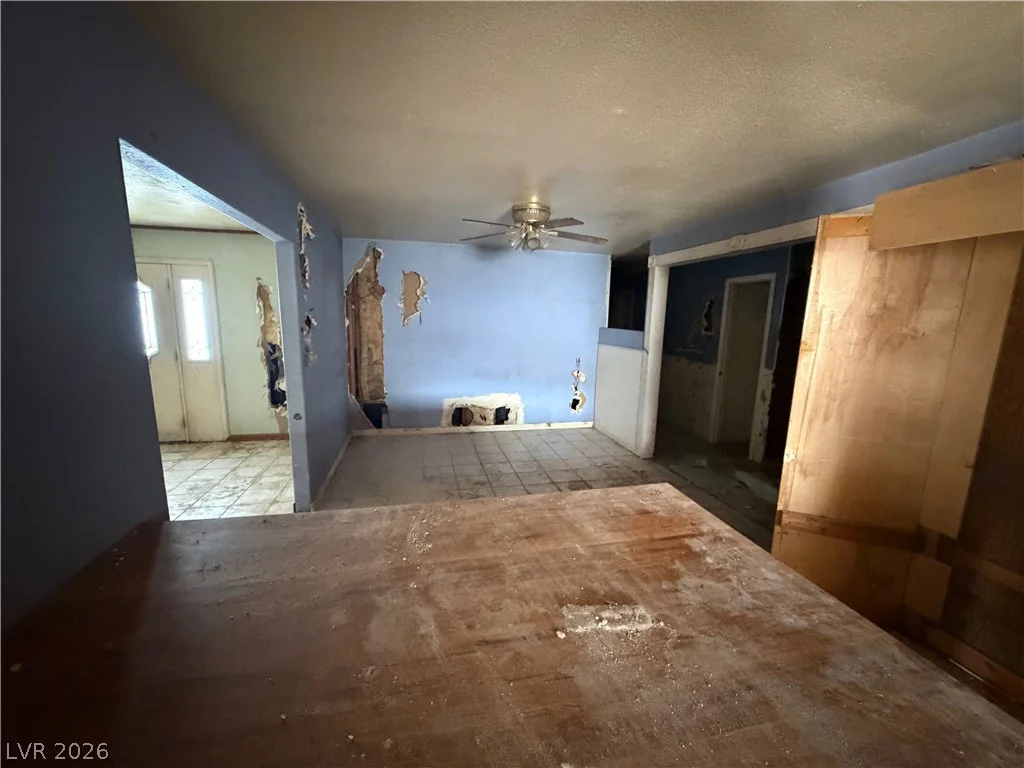 2319 La Puente, Las Vegas, NV 89115