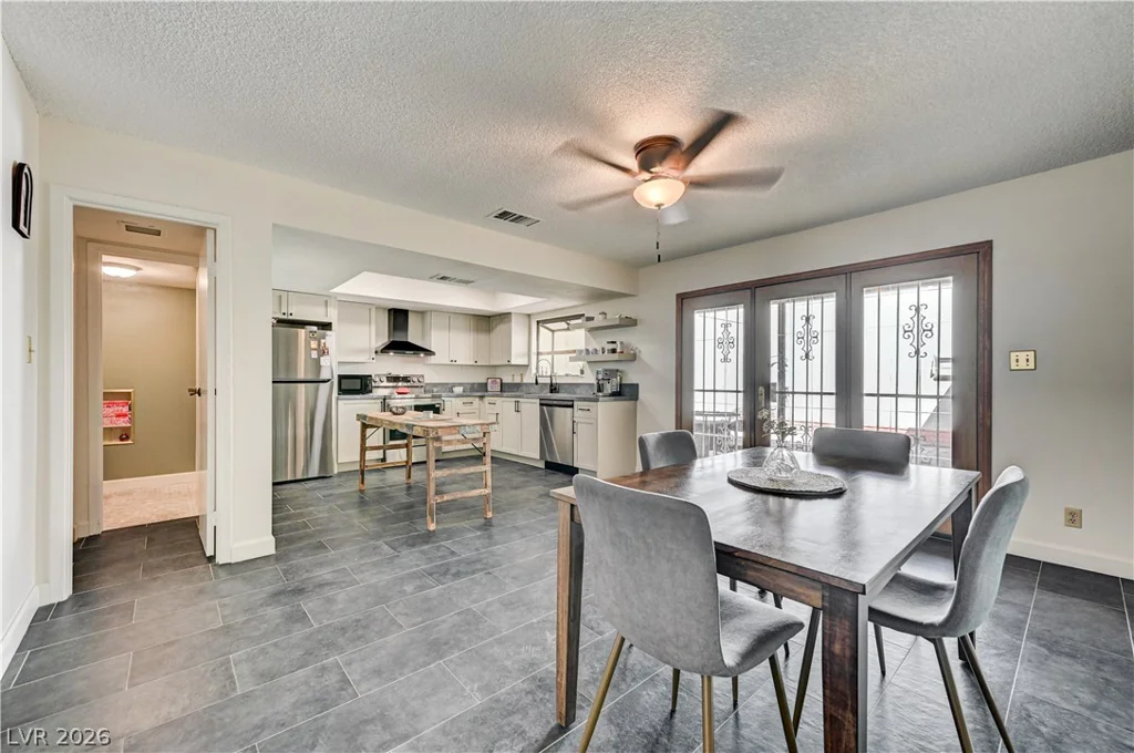 3447 Garden East, Las Vegas, NV 89121