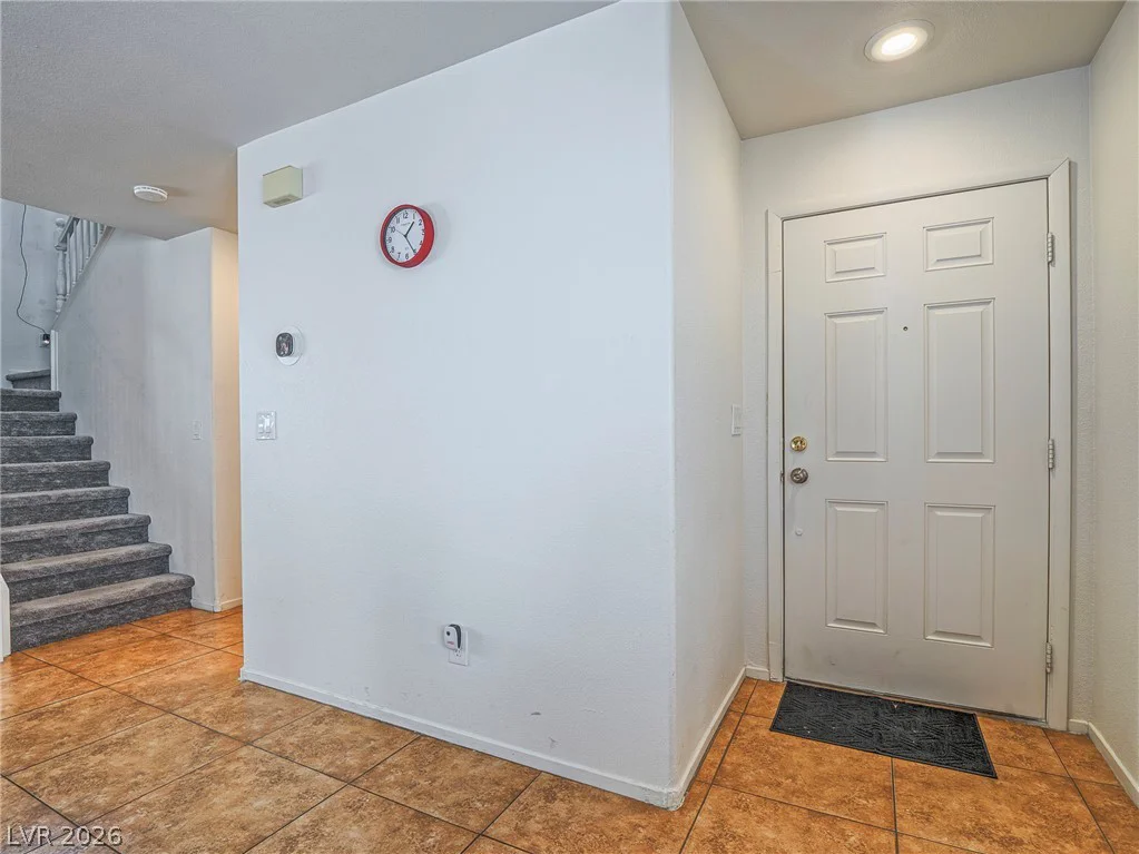 6581 Sunset Pines, Las Vegas, NV 89148